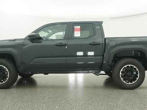 New 2026 Toyota Tacoma TRD Off-Road AWD/4WD image 9