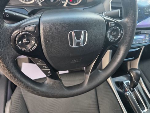 Used 2017 Honda Accord LX image 16
