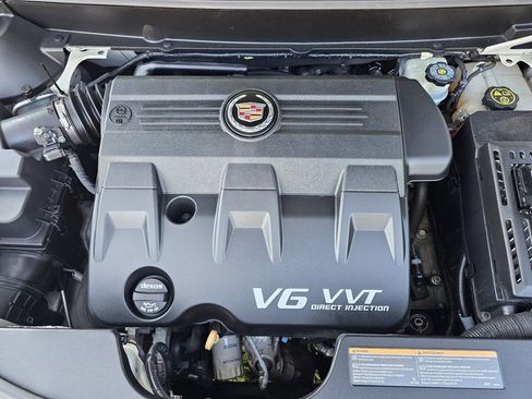 Used 2013 Cadillac SRX Performance w/ Driver Awareness Package image 18