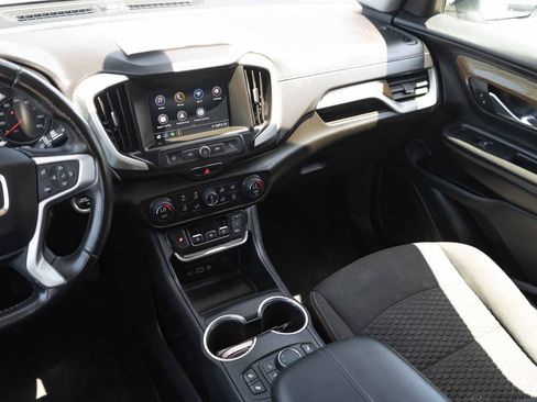 Used 2021 GMC Terrain SLE w/ Driver Convenience Package FWD image 18