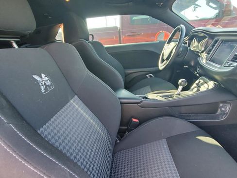 Used 2022 Dodge Challenger R/T Scat Pack RWD image 4