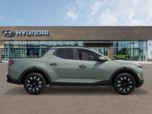Used 2026 Hyundai Santa Cruz SEL FWD image 7