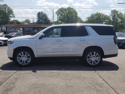 Used 2024 Chevrolet Tahoe High Country w/ Premium Package 2 AWD/4WD image 5