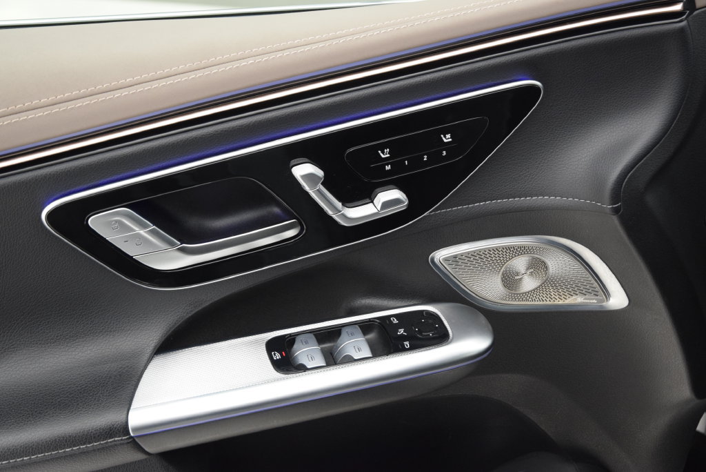 Certified 2023 Mercedes-Benz EQE 350+ 4MATIC SUV image 22