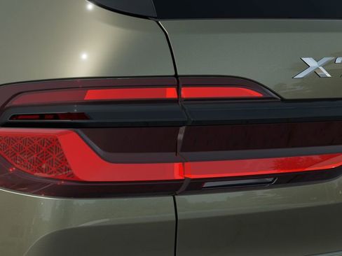 New 2027 BMW X7 xDrive40i AWD/4WD image 35