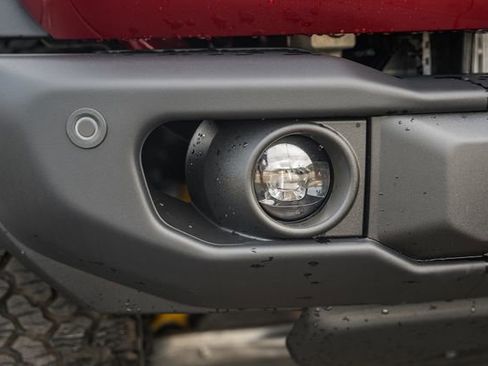 New 2026 Ford Bronco Badlands w/ Sasquatch Package image 19