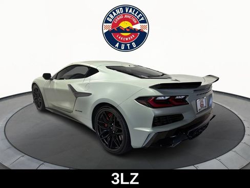 Used 2024 Chevrolet Corvette Z06 image 8