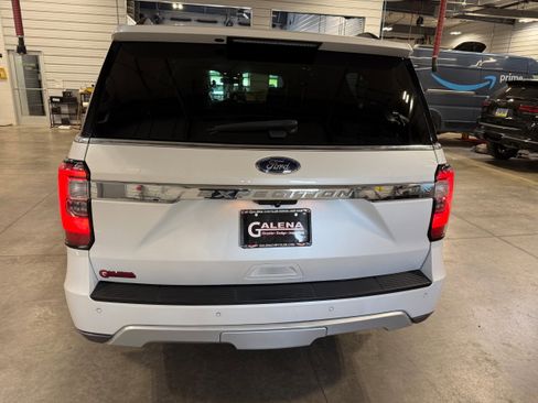 Used 2018 Ford Expedition Max Limited w/ Equipment Group 301A AWD/4WD image 30