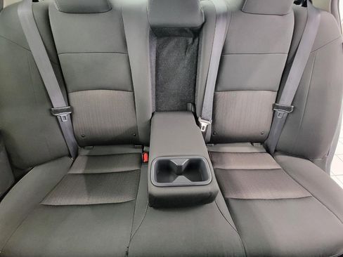 Used 2025 Nissan Altima 2.5 SV image 23