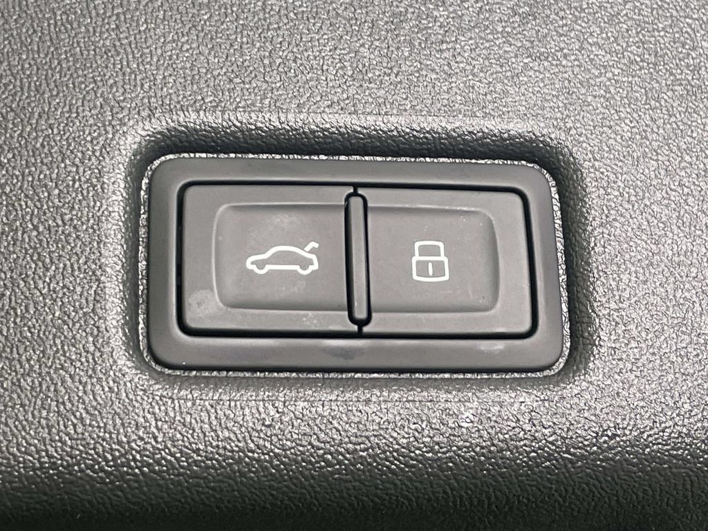 New 2026 Audi Q5 Premium Plus AWD/4WD image 21
