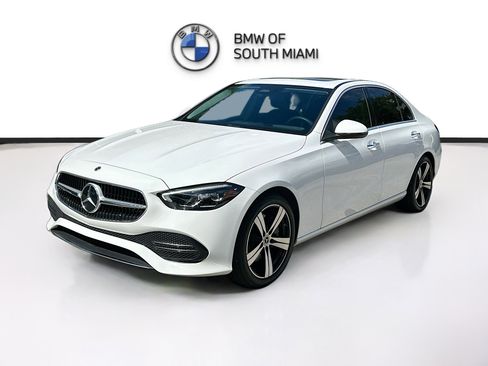 Used 2022 Mercedes-Benz C 300 Sedan image 3