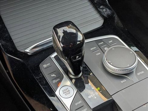 Certified 2024 BMW X3 xDrive30i w/ Premium Package image 12