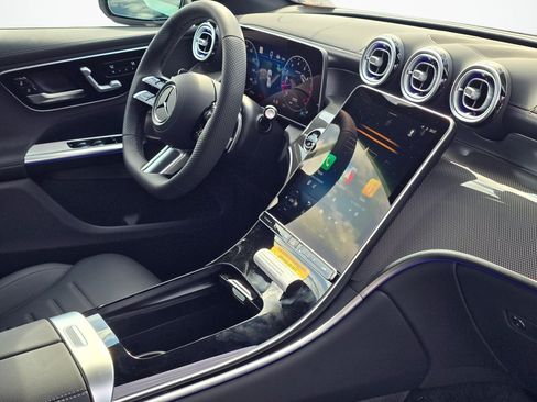 New 2027 Mercedes-Benz GLC 300 4MATIC image 26