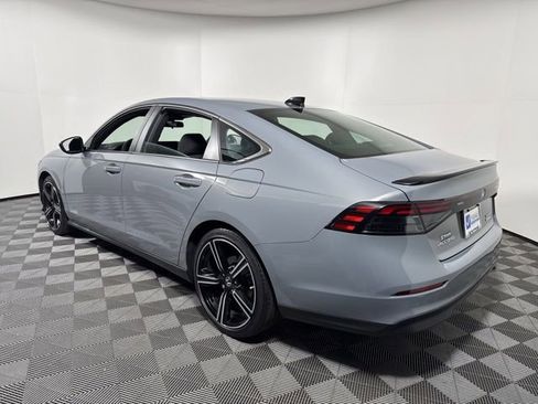 Used 2023 Honda Accord Sport image 5