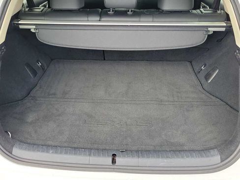 Used 2016 Lexus CT 200h w/ Accessory Package 2 FWD image 31