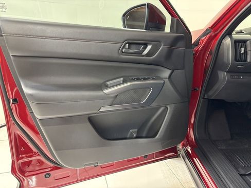 Used 2023 Nissan Pathfinder Rock Creek image 19