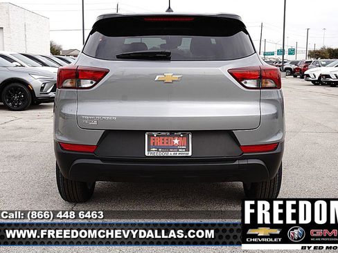 New 2026 Chevrolet TrailBlazer LS w/ LS Convenience Package FWD image 6