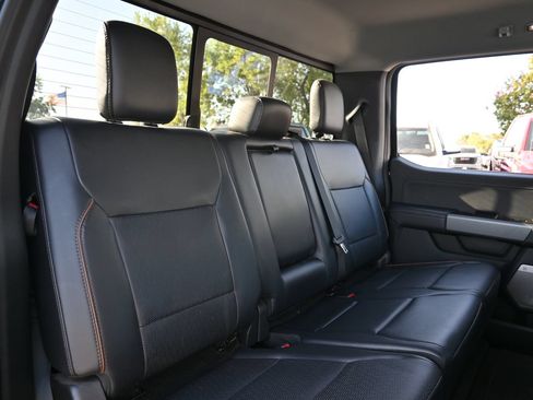 Used 2025 Ford F250 Lariat w/ Chrome Package AWD/4WD image 23