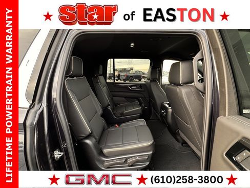 New 2025 GMC Yukon XL Elevation image 11