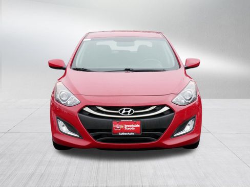 Used 2013 Hyundai Elantra GT image 2