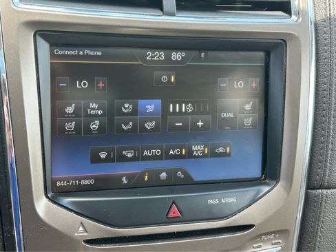 Used 2015 Lincoln MKX FWD w/ Equipment Group 102A image 34