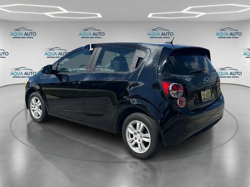 Used 2012 Chevrolet Sonic LS image 7