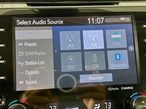 Used 2019 Toyota Camry XLE FWD image 23