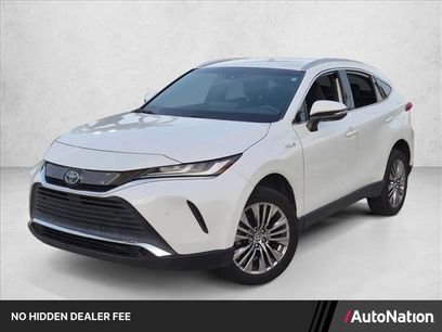 Used 2021 Toyota Venza XLE w/ Softex Package