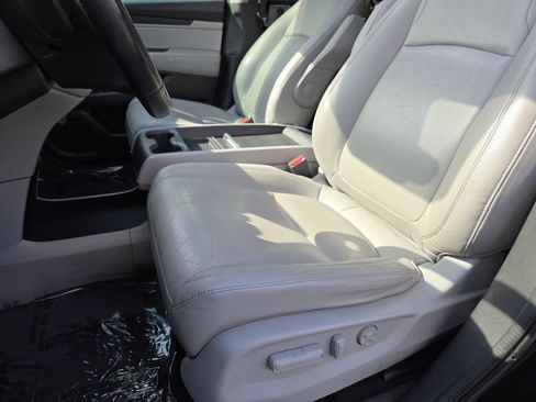 Used 2018 Honda Odyssey EX-L image 30