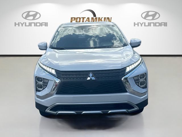 Used 2024 Mitsubishi Eclipse Cross AWD image 2