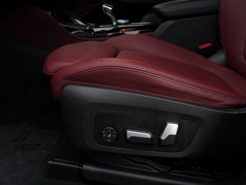 Used 2023 BMW X4 M40i w/ Premium Package AWD/4WD image 28