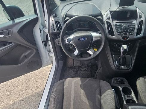Used 2014 Ford Transit Connect XLT image 11