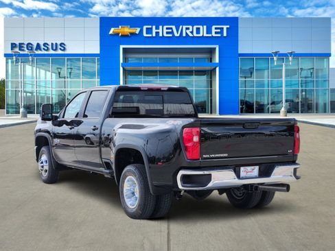 New 2026 Chevrolet Silverado 3500 LT image 4