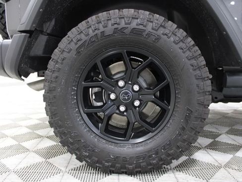 Used 2024 Jeep Wrangler Sport AWD/4WD image 41
