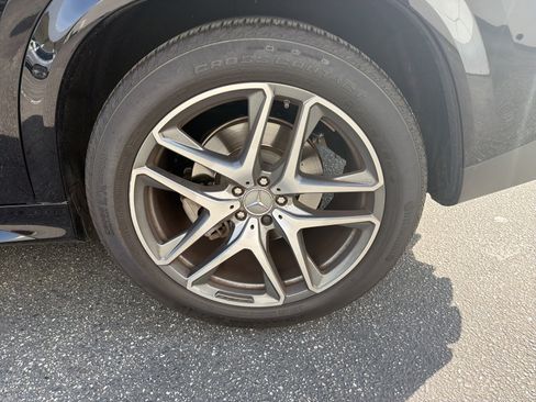 Used 2024 Mercedes-Benz GLE 53 AMG 4MATIC Coupe image 5