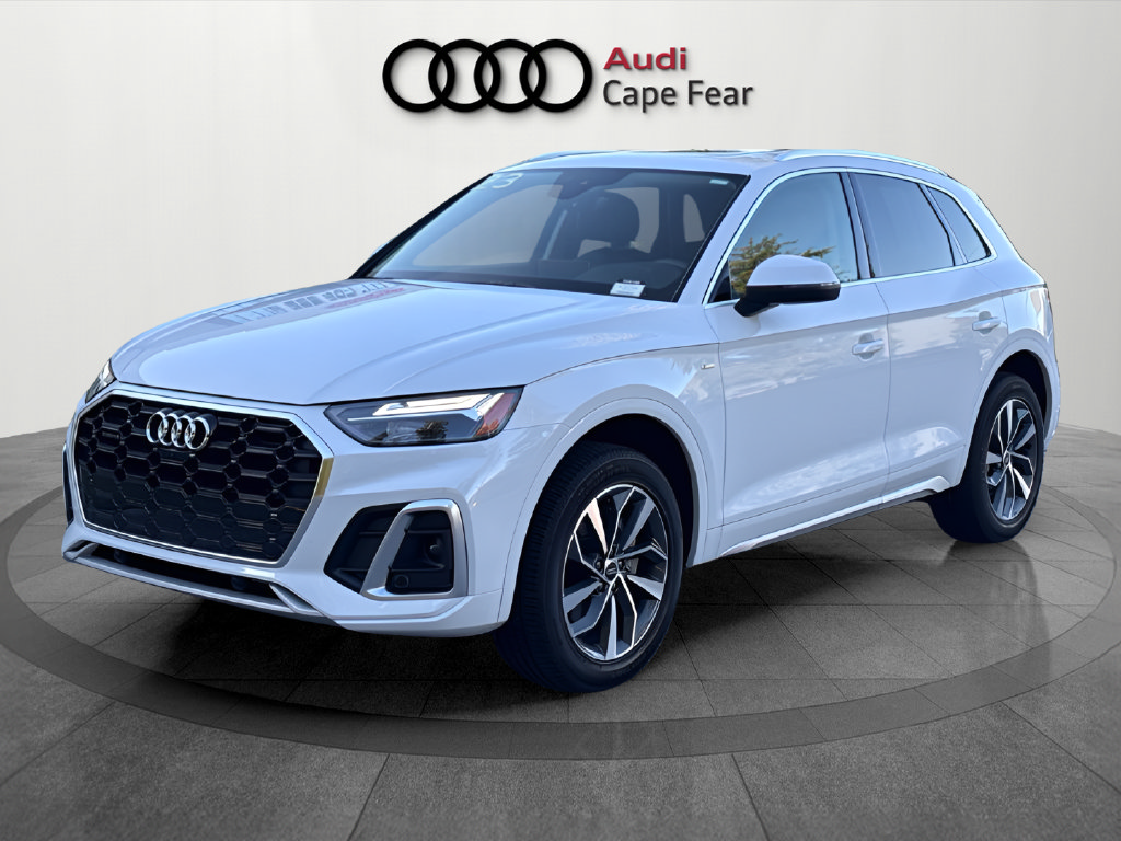 Used 2023 Audi Q5 2.0T Premium Plus w/ Premium Plus Package AWD/4WD image 1