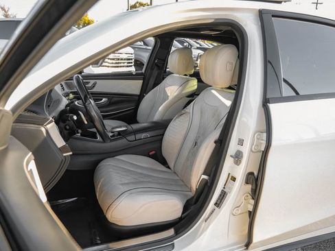 Used 2016 Mercedes-Benz S 550 Sedan image 42