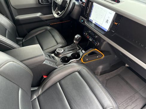 Used 2021 Ford Bronco Badlands AWD/4WD image 16
