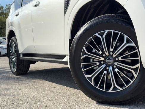 New 2026 Nissan Armada SL w/ Captain's Chari Seat Package AWD/4WD image 2
