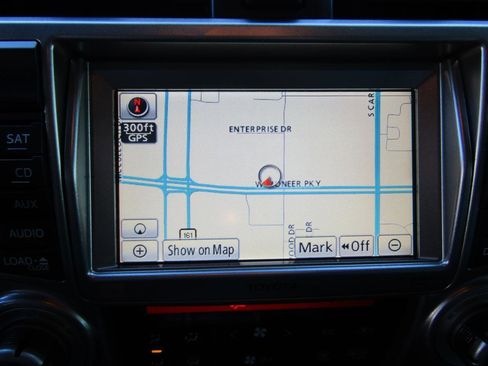 Used 2012 Toyota 4Runner Limited image 17