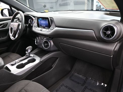 Used 2021 Chevrolet Blazer LT image 42