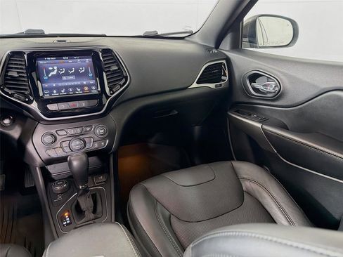 Used 2021 Jeep Cherokee High Altitude image 24