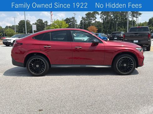 Used 2024 Mercedes-Benz GLC 300 4MATIC image 8