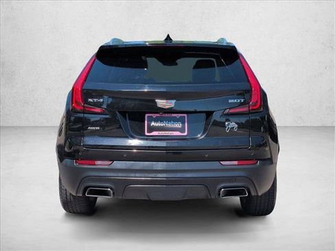 Used 2019 Cadillac XT4 Luxury w/ Cold Weather Package AWD/4WD image 7