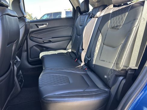 Used 2024 Ford Edge Titanium image 14