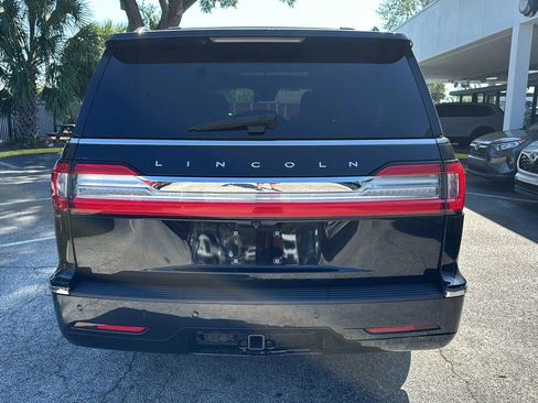 Used 2019 Lincoln Navigator L Reserve w/ Cargo Package image 6