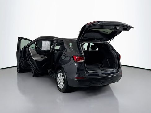 Used 2022 Chevrolet Equinox LS AWD/4WD image 23