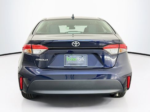 Used 2024 Toyota Corolla LE FWD image 7