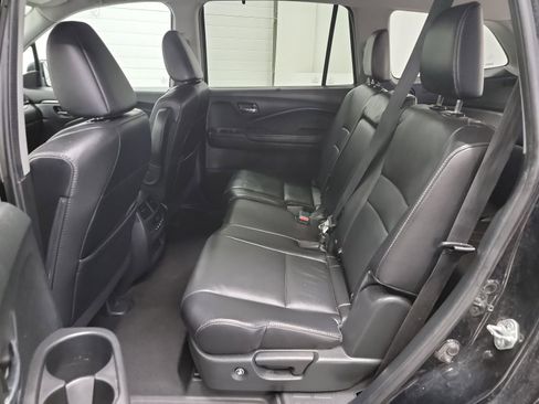Certified 2022 Honda Pilot Special Edition image 18
