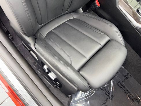 Used 2021 BMW 430i Coupe w/ Convenience Package image 42